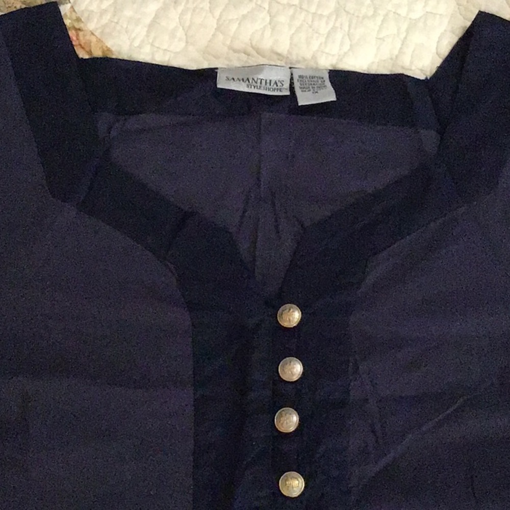 Women’s blouse